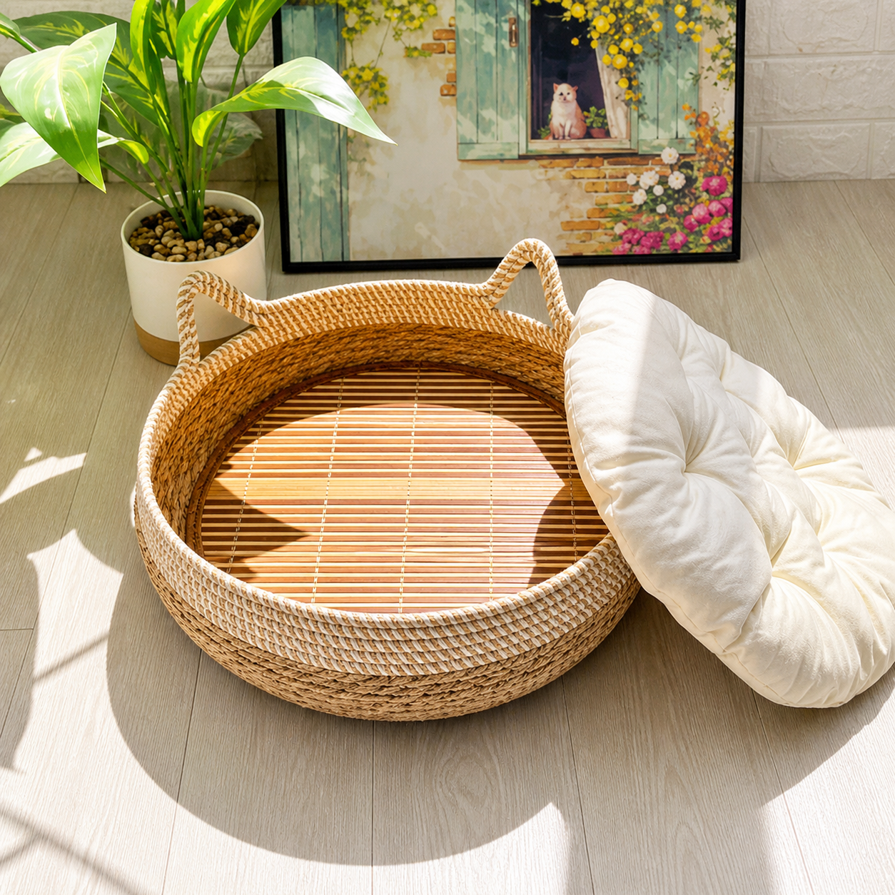 ScritchPets Woven Rattan Cat Bed