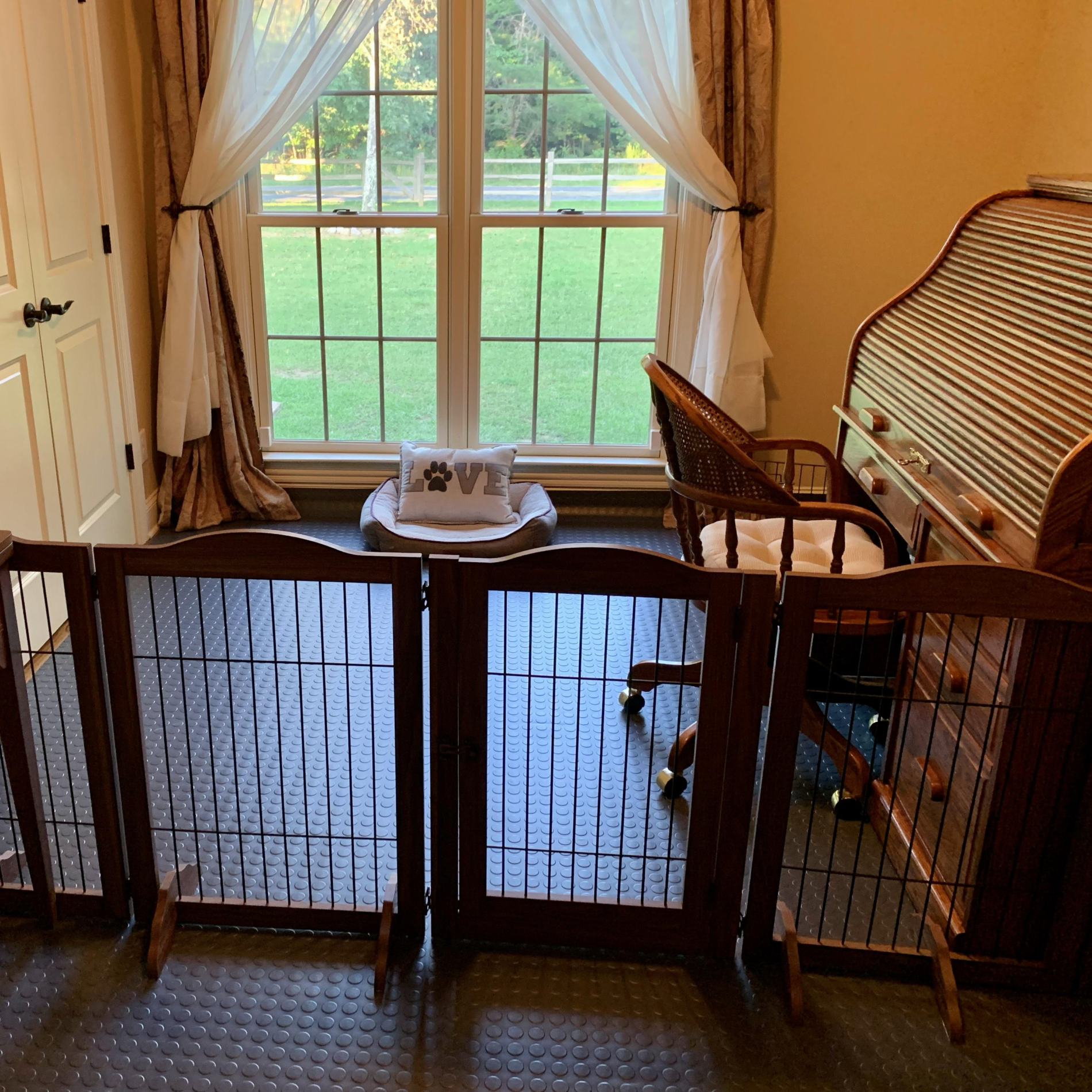 ScritchPets Expandable Timber Pet Playpen 6 Piece Set