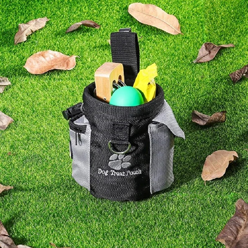 ScritchPets Portable Dog Treat Pouch detail